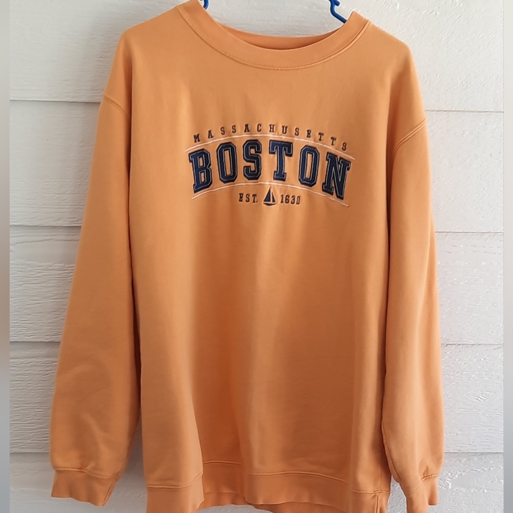 Boston MA  Sweatshirt Unisex